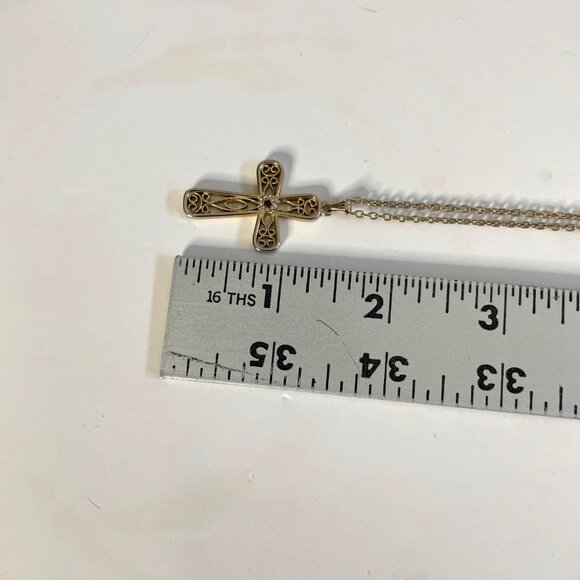 Vtg Sarah Coventry Gold-Tone Filigree Cross Necklace Red Stone Accent 18" Chain - Picture 7 of 9